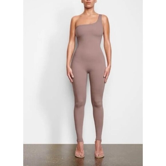 skims New one strap all in one Solid Caramel Copper Brown Jumpsuit Small - Picture 2 of 5